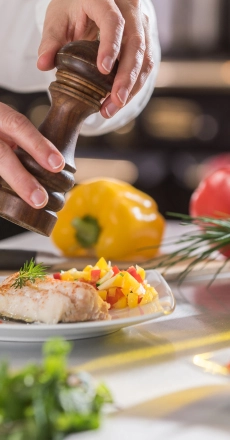 Le Paddock Restaurant Et Bar A Tapas Plesse Cuisine Accueil